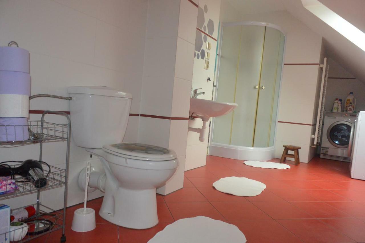 Rodinne Ubytovani - Family Accommodation Kobylice Exteriör bild